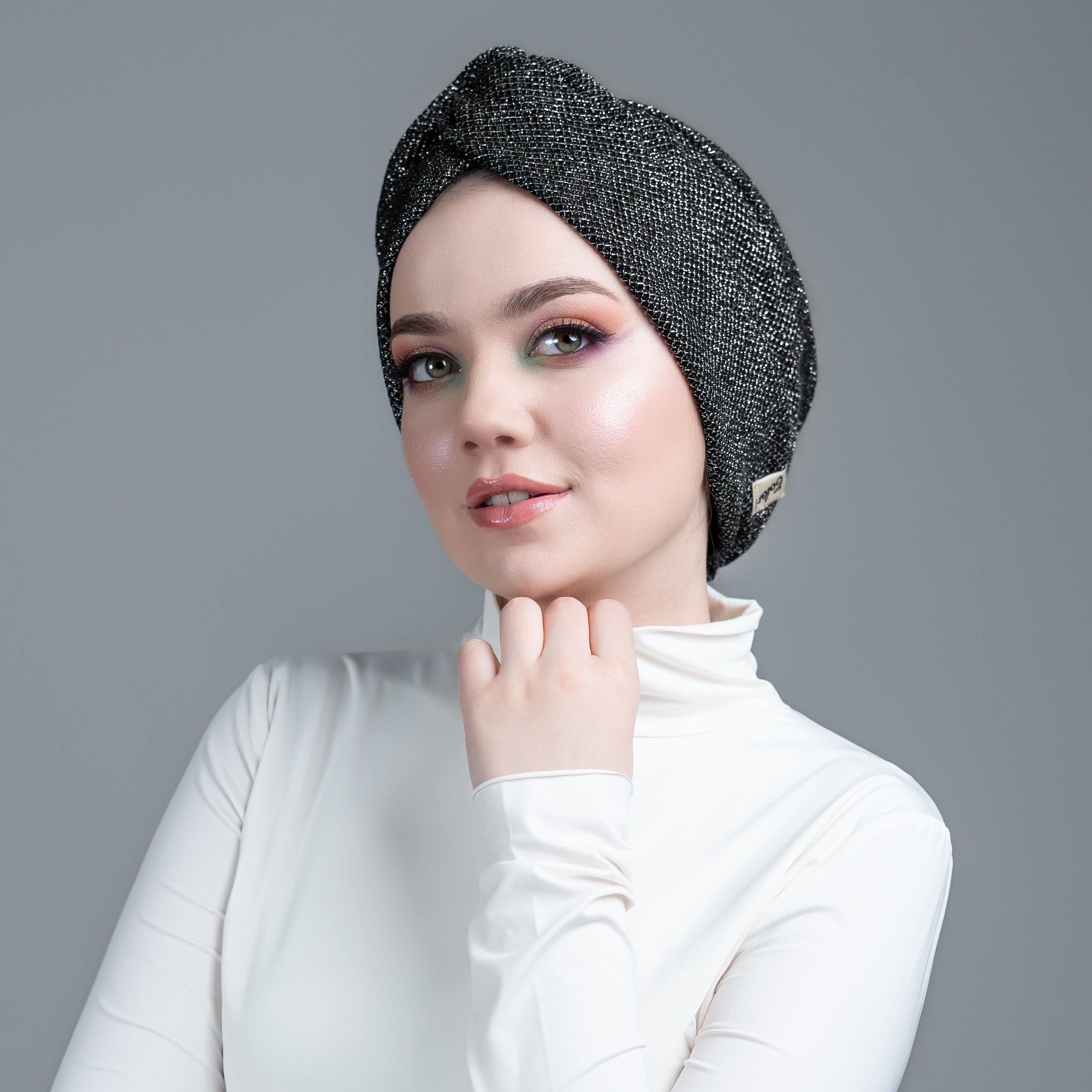 Honeycomb Burgulu Bone - Simli Örme Kumaş - Siyah Renk - BitterColors