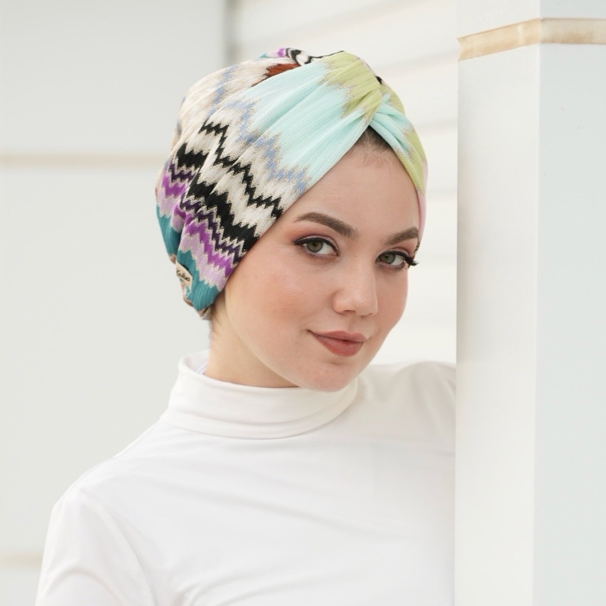 Twisted Summer Bone - Burgulu - Zikzak Desenli - Turkuaz, Lila Renkli - Triko Kumaş - BitterColors