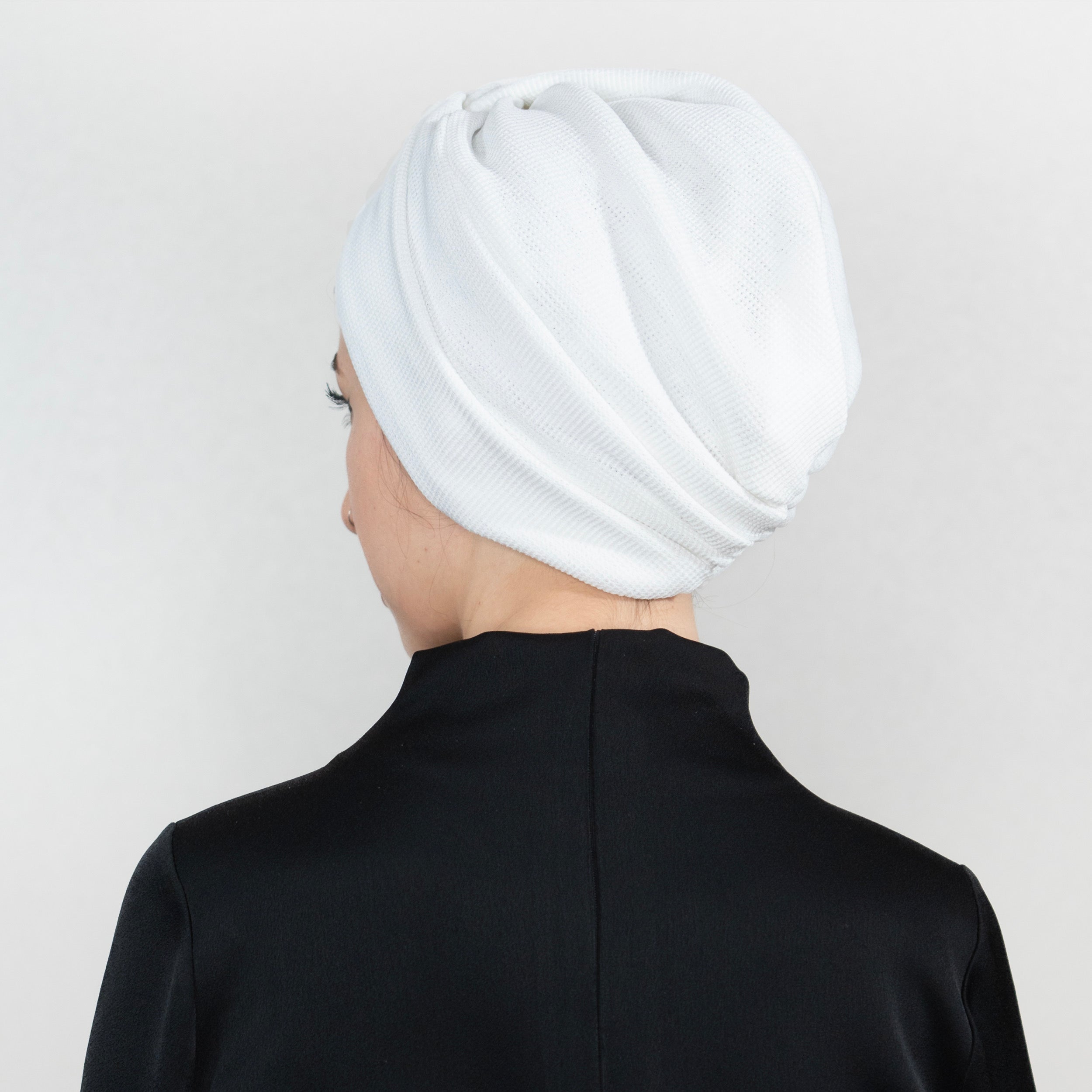 El Yapımı Günlük Bone - Çift Yönlü Kullanım - Esnek Örme Kumaş - Beyaz Renk - Comfy X - BitterColors