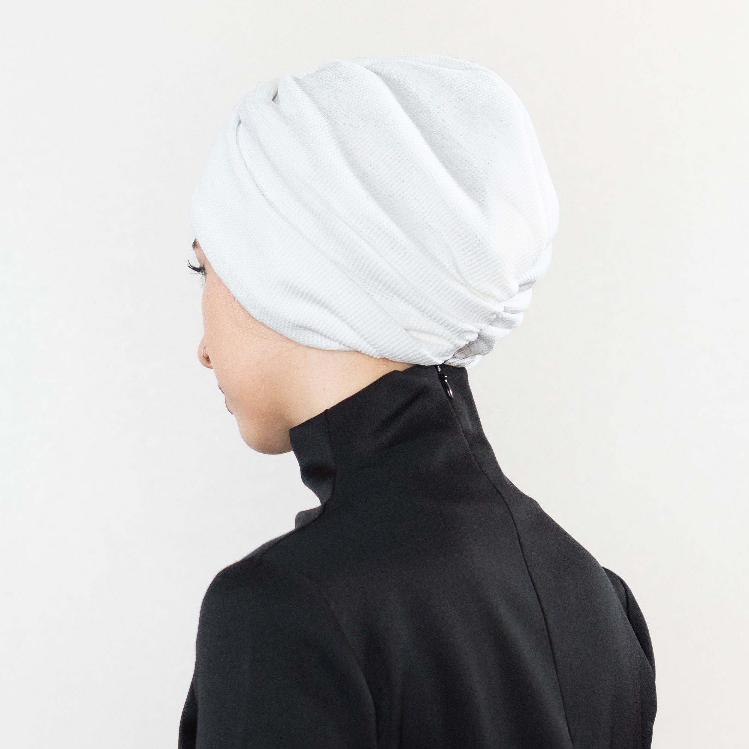 El Yapımı Günlük Bone - Çift Yönlü Kullanım - Esnek Örme Kumaş - Beyaz Renk - Comfy X - BitterColors