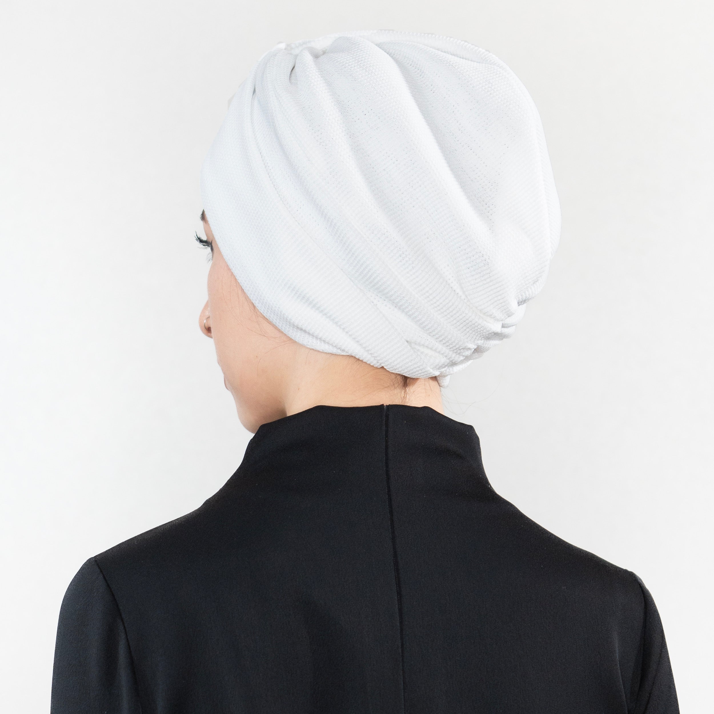 El Yapımı Günlük Bone - Çift Yönlü Kullanım - Esnek Örme Kumaş - Beyaz Renk - Comfy X - BitterColors