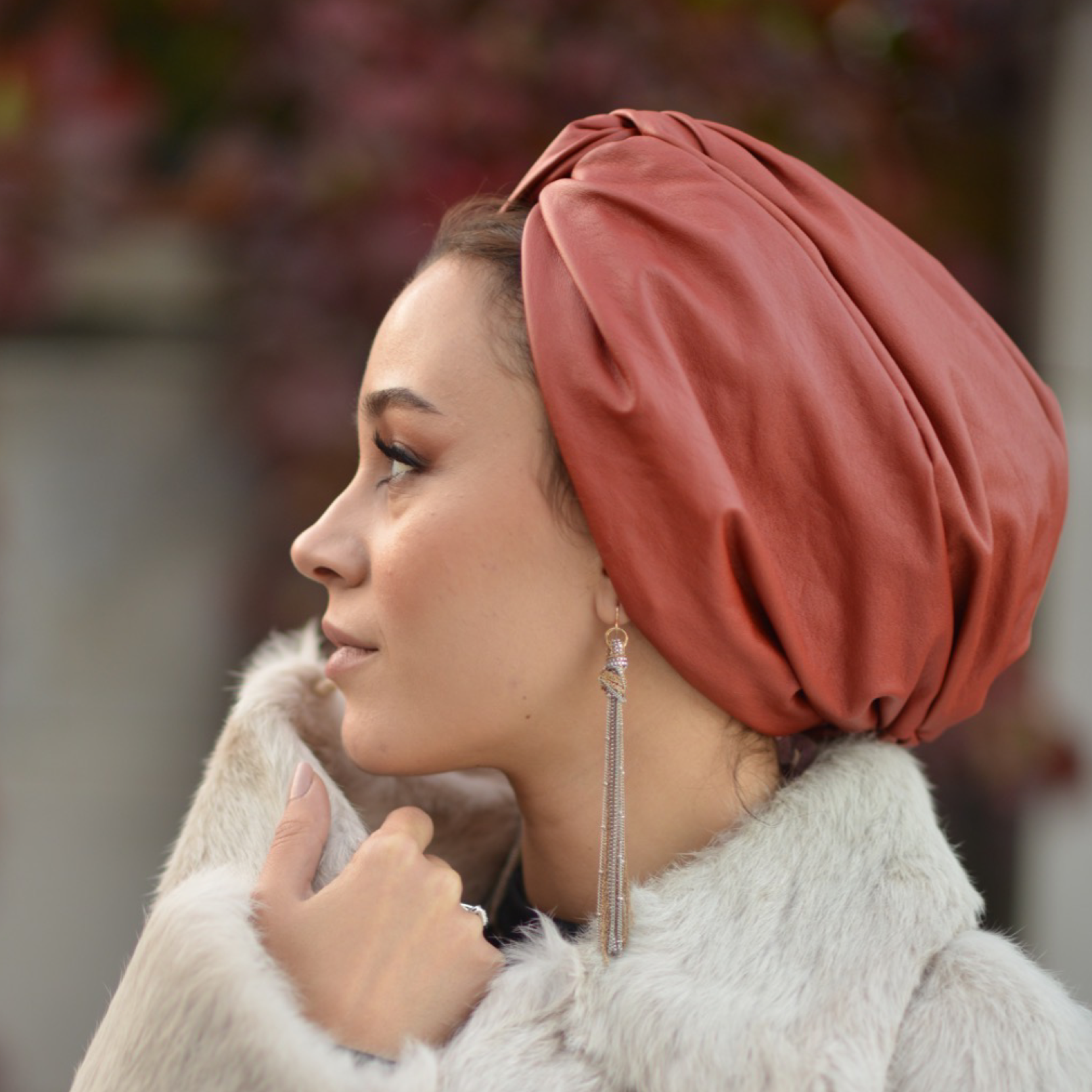 Roma Çift Yönlü Bone - Süet/Deri Kumaş - Yeşil Renk - BitterColors