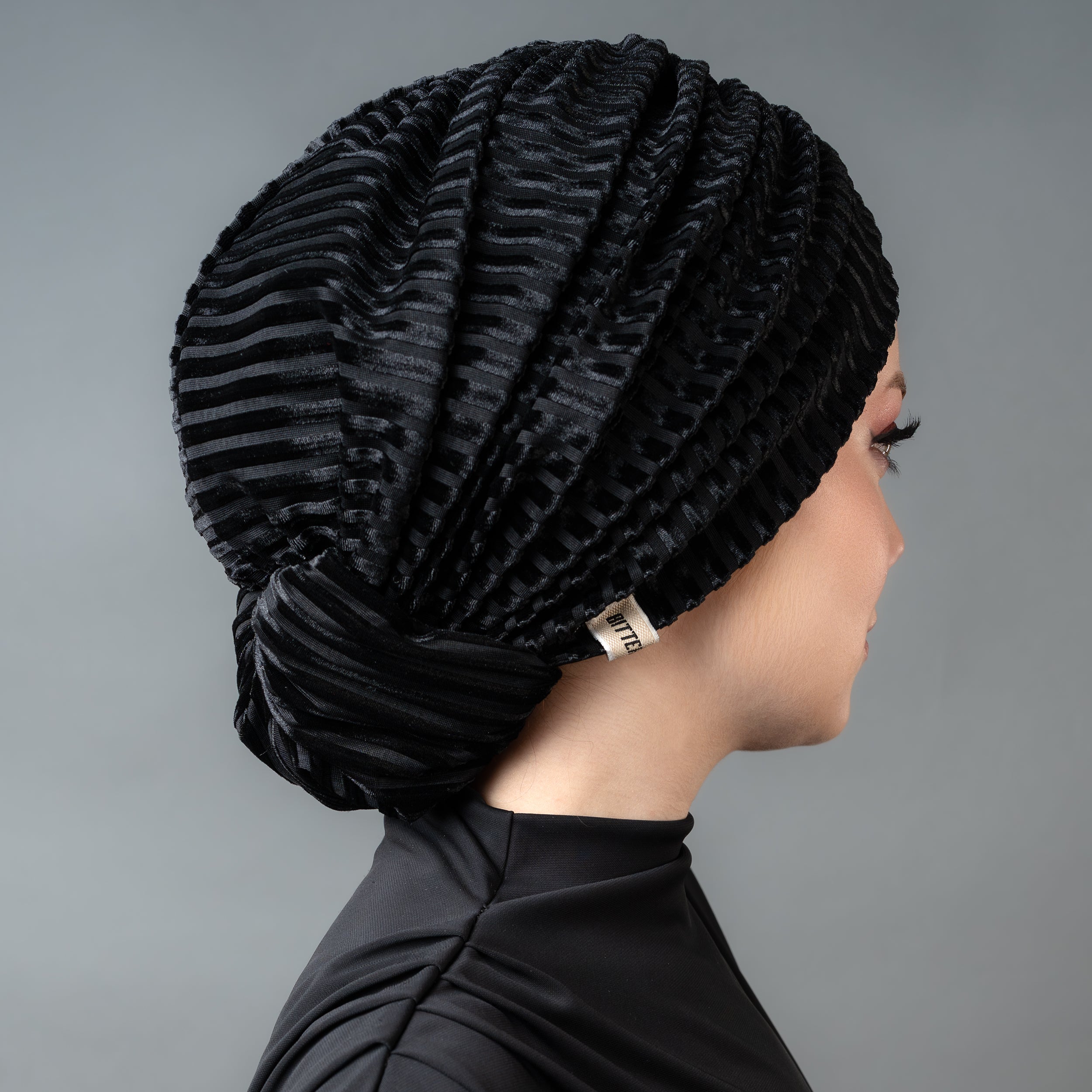 Beyrut Çizgili Kadife Bone - Esnek Kadife Kumaş - Siyah Renk - Bitter Colors