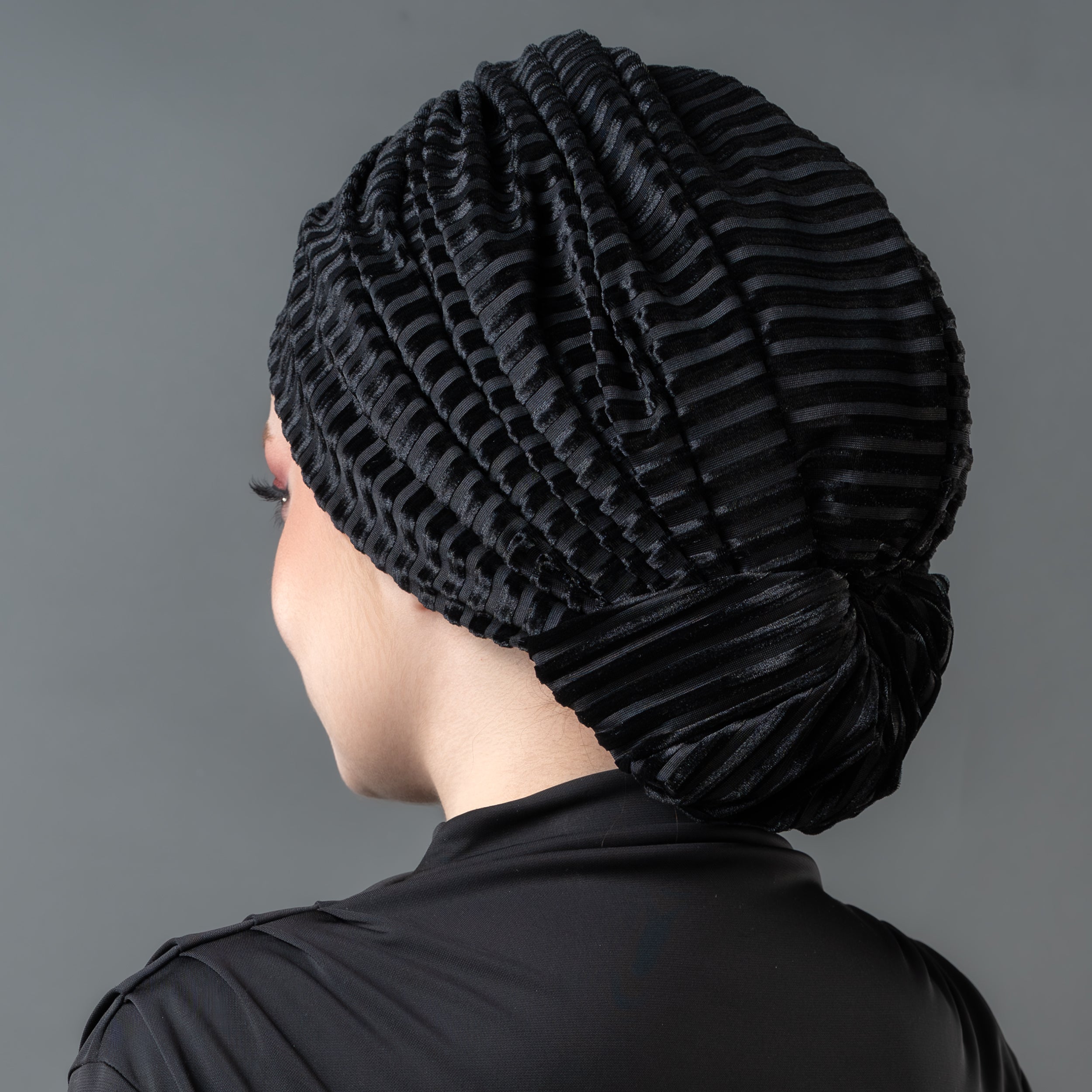 Beyrut Çizgili Kadife Bone - Esnek Kadife Kumaş - Siyah Renk - Bitter Colors