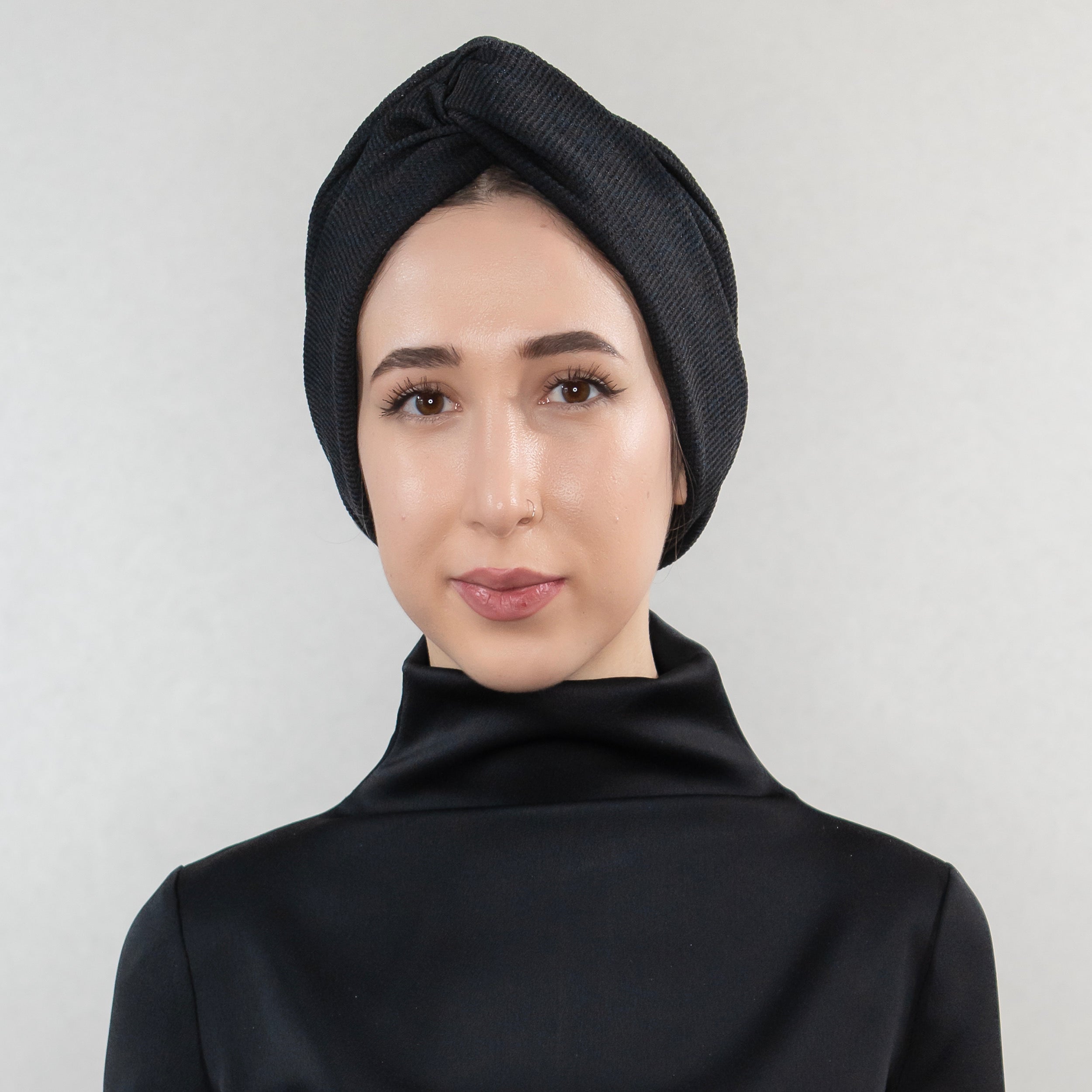 El Yapımı Günlük Bone - Çift Yönlü Kullanım - Esnek Örme Kumaş - Beyaz Renk - Comfy X - BitterColors