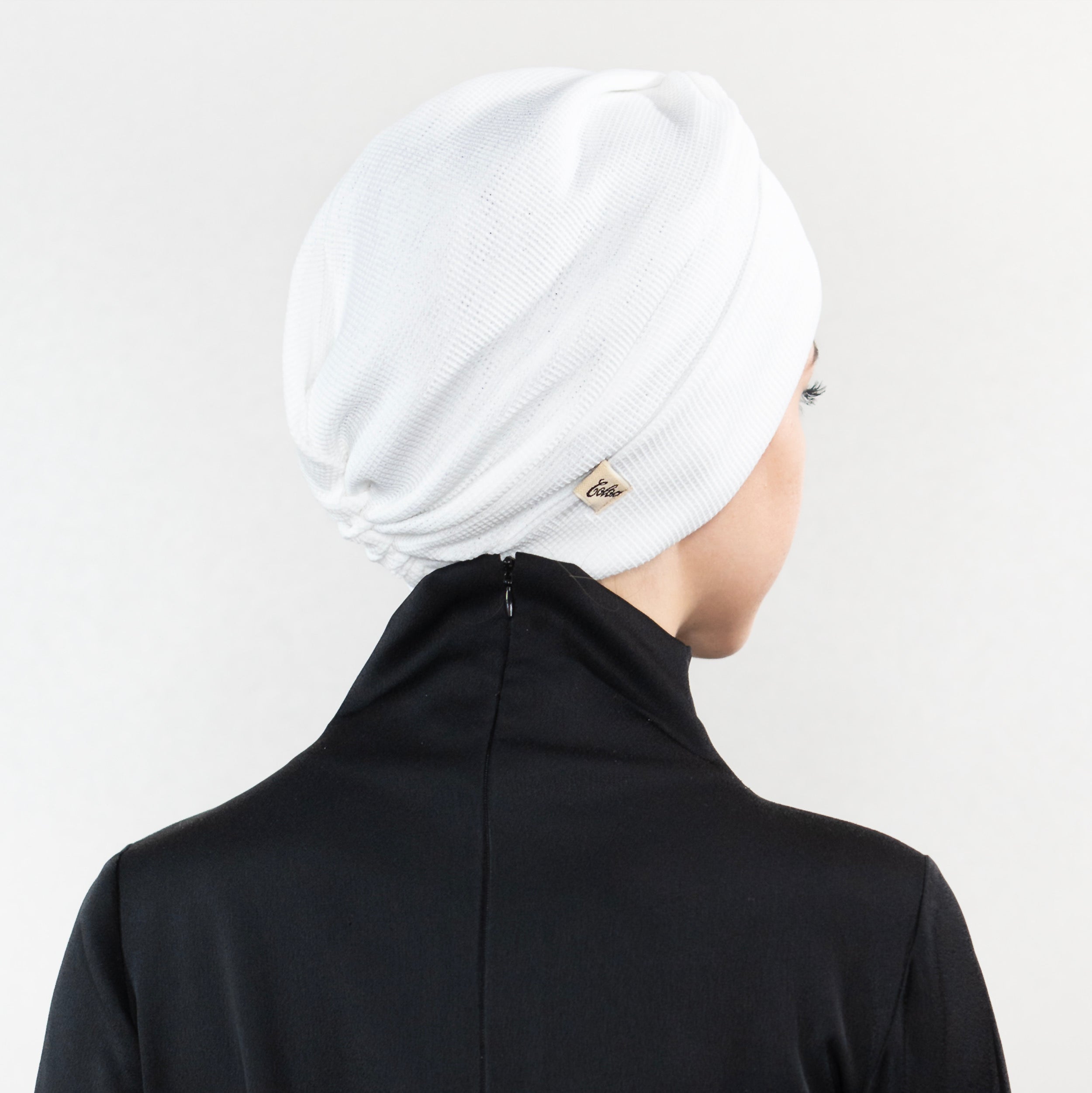 El Yapımı Günlük Bone - Çift Yönlü Kullanım - Esnek Örme Kumaş - Beyaz Renk - Comfy X - BitterColors