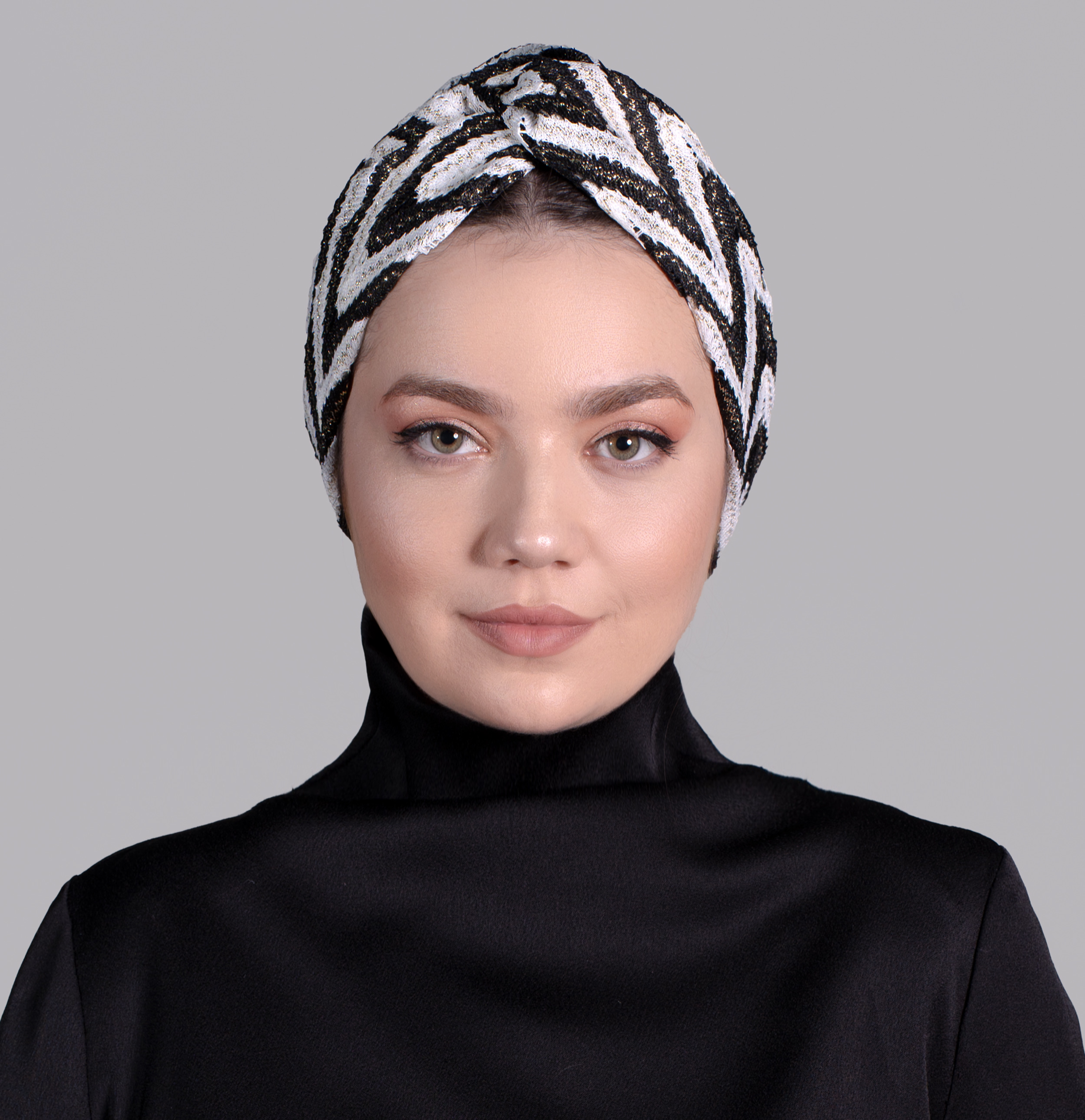 ZikZak Desenli Bone - Esnek Triko Kumaş - Siyah/Beyaz Renk - Black and White X Bone - BitterColors