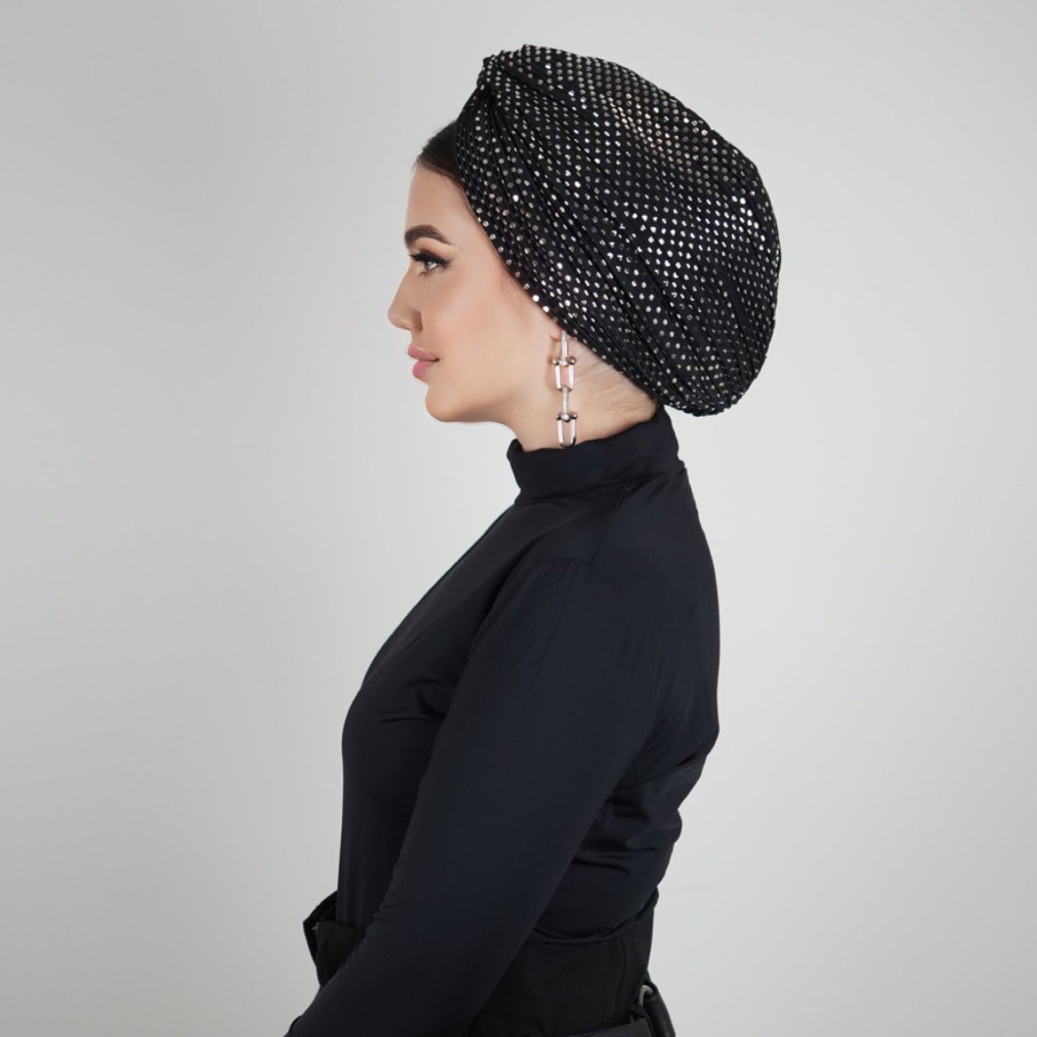 Yıldız Bone - İçi Penye Astarlı , Burgulu Bone- Esnek Kumaş - Siyah Renk - BitterColors