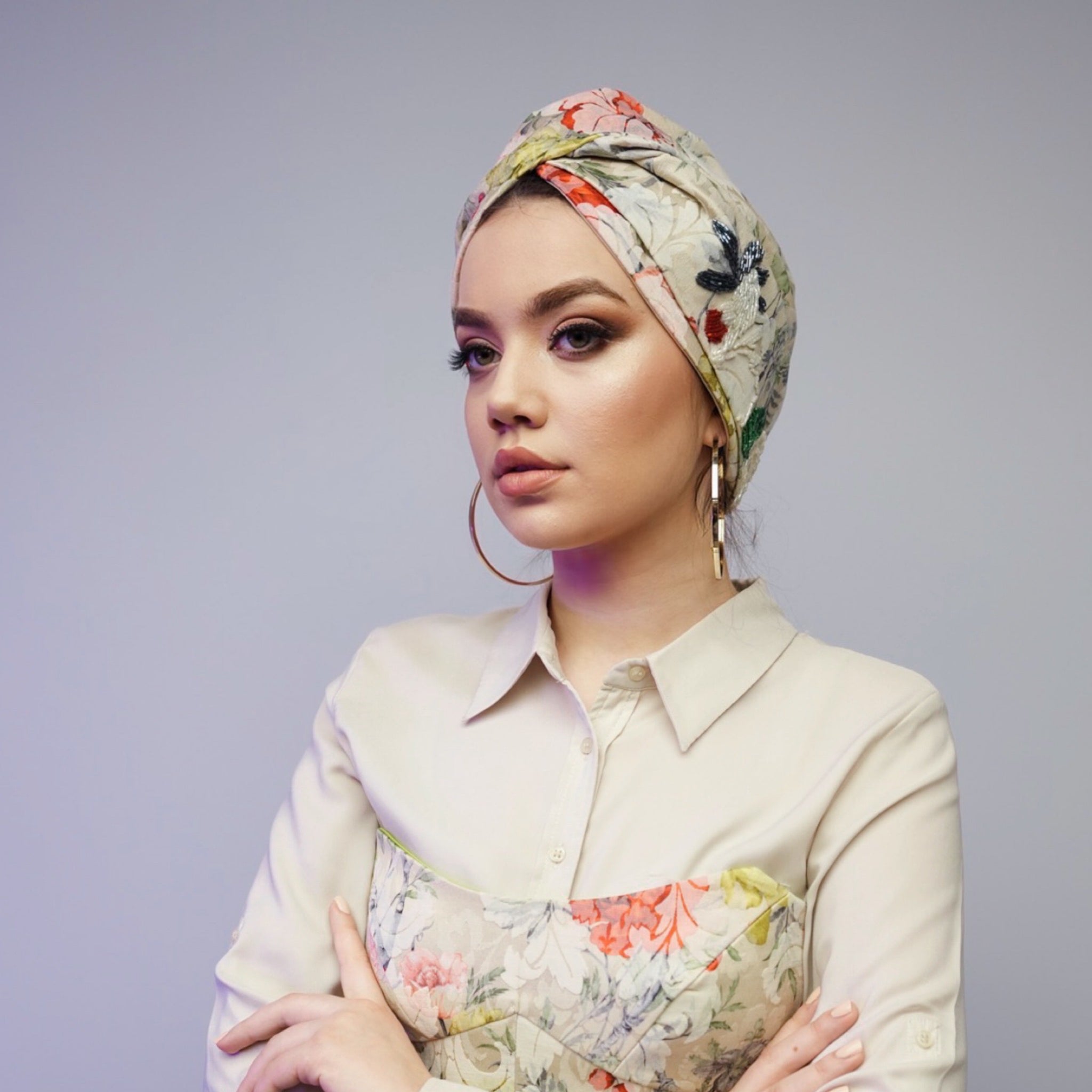 Boncuk İşlemeli Bone - Portatif Bant Detayı - Çok Renkli - BitterColors