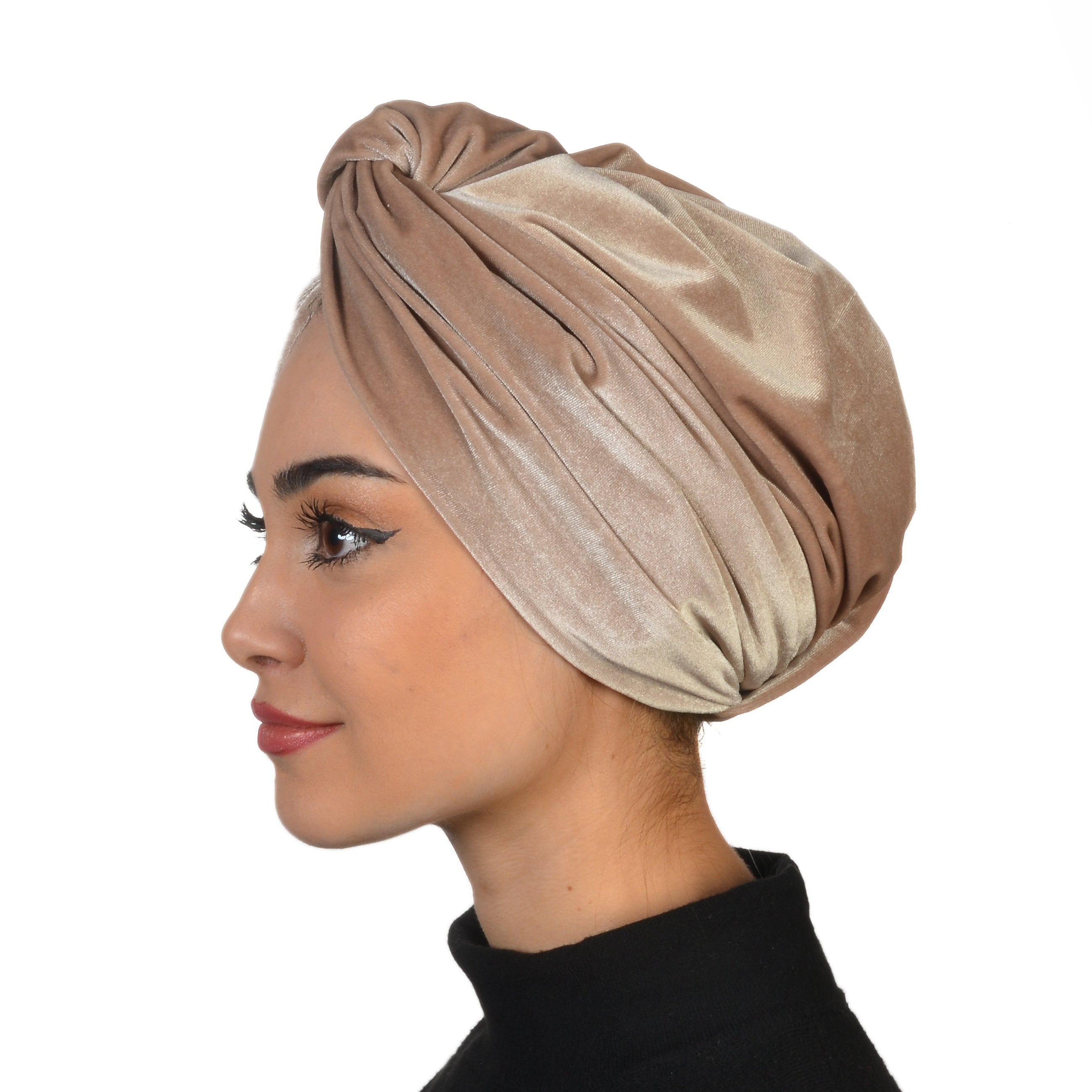 Burgulu Kadife Kumaş Bone - Çift Taraflı - Bej Rengi - BitterColors