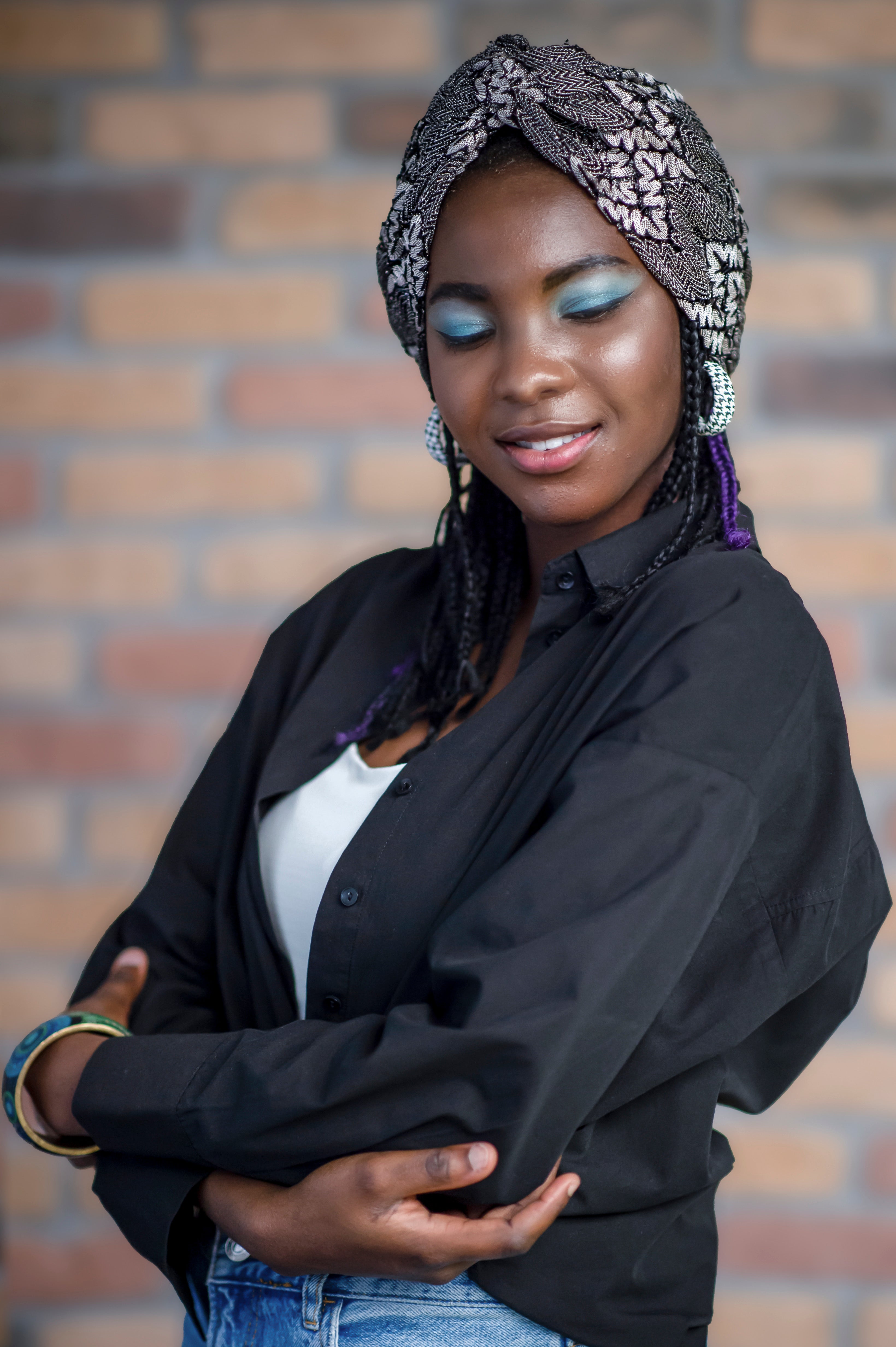 Twisted Mink ZikZak Desenli Burgulu Bone - Triko Kumaş - Çift Taraflı - Siyah Vizon - BitterColors