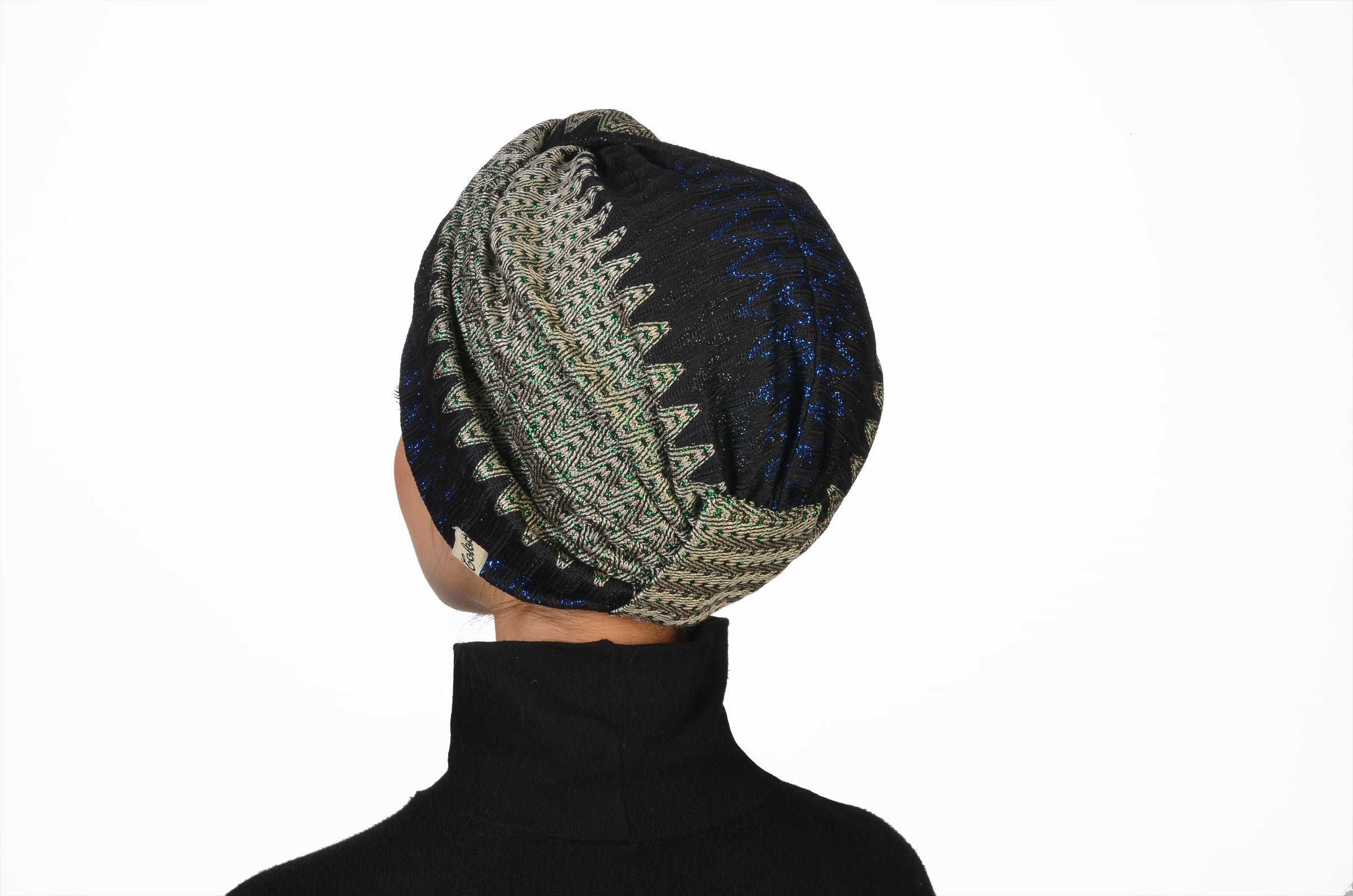 ZikZak Desenli Burgulu Bone - Esnek Örme/Triko Kumaş - Çift Taraflı - BitterColors