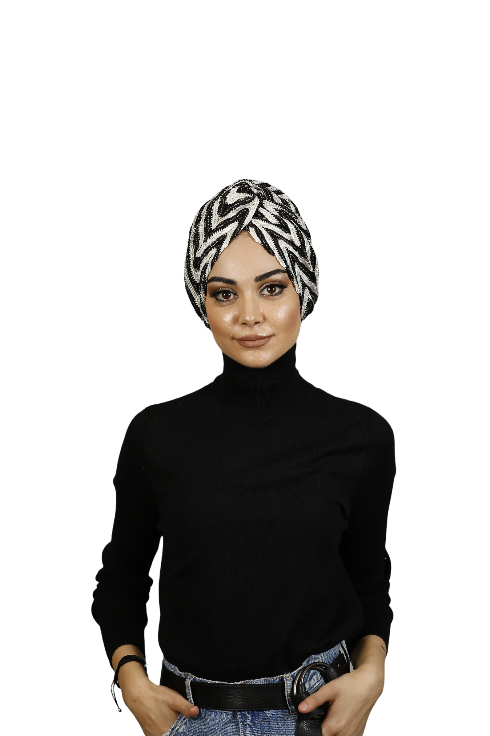 ZikZak Desenli Örme Bone - Esnek Triko Kumaş - Siyah/Beyaz Renk - BitterColors