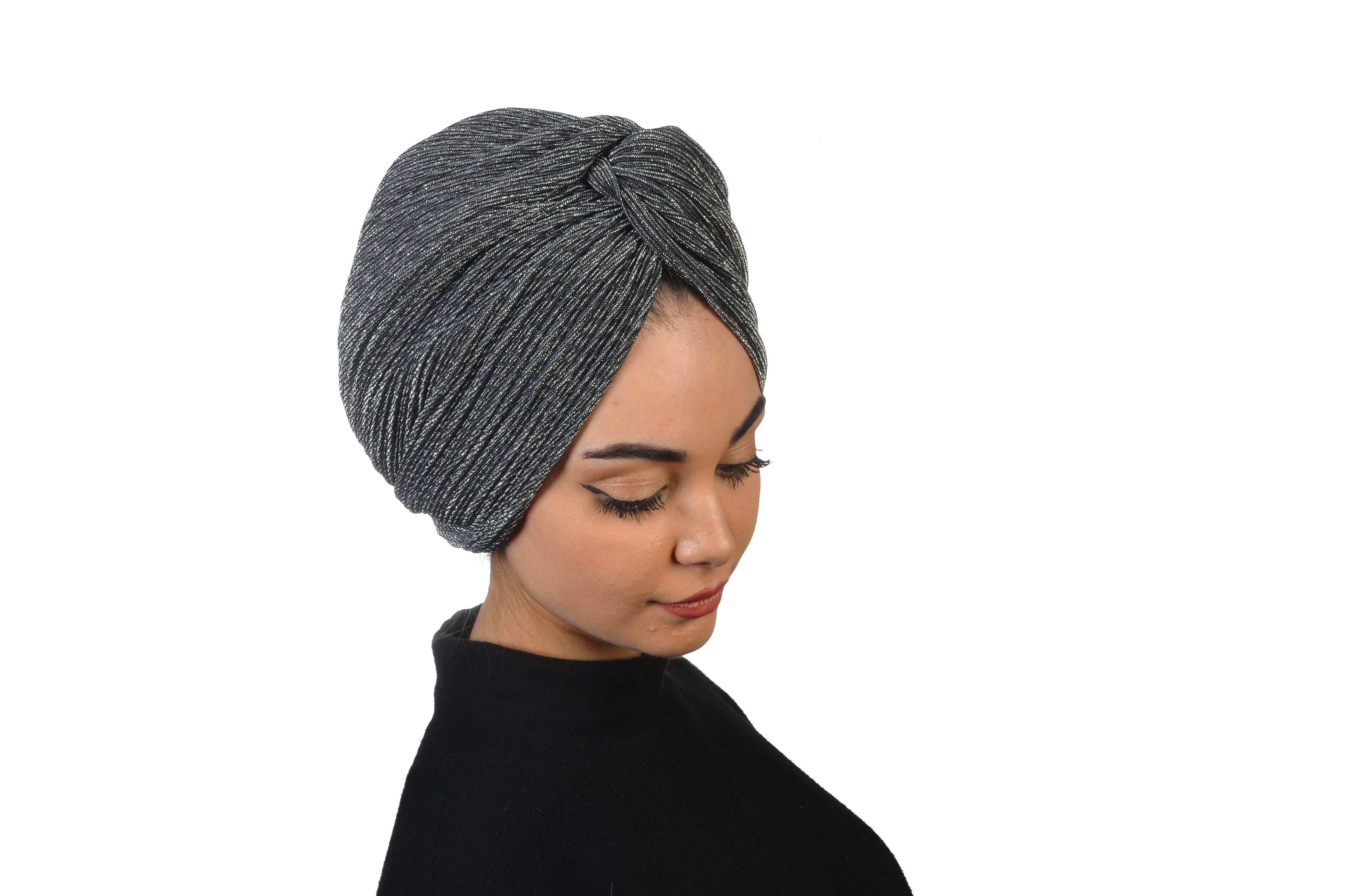 Burgulu Bone - Pliseli Simli Kumaş - Gümüş Renk - BitterColors