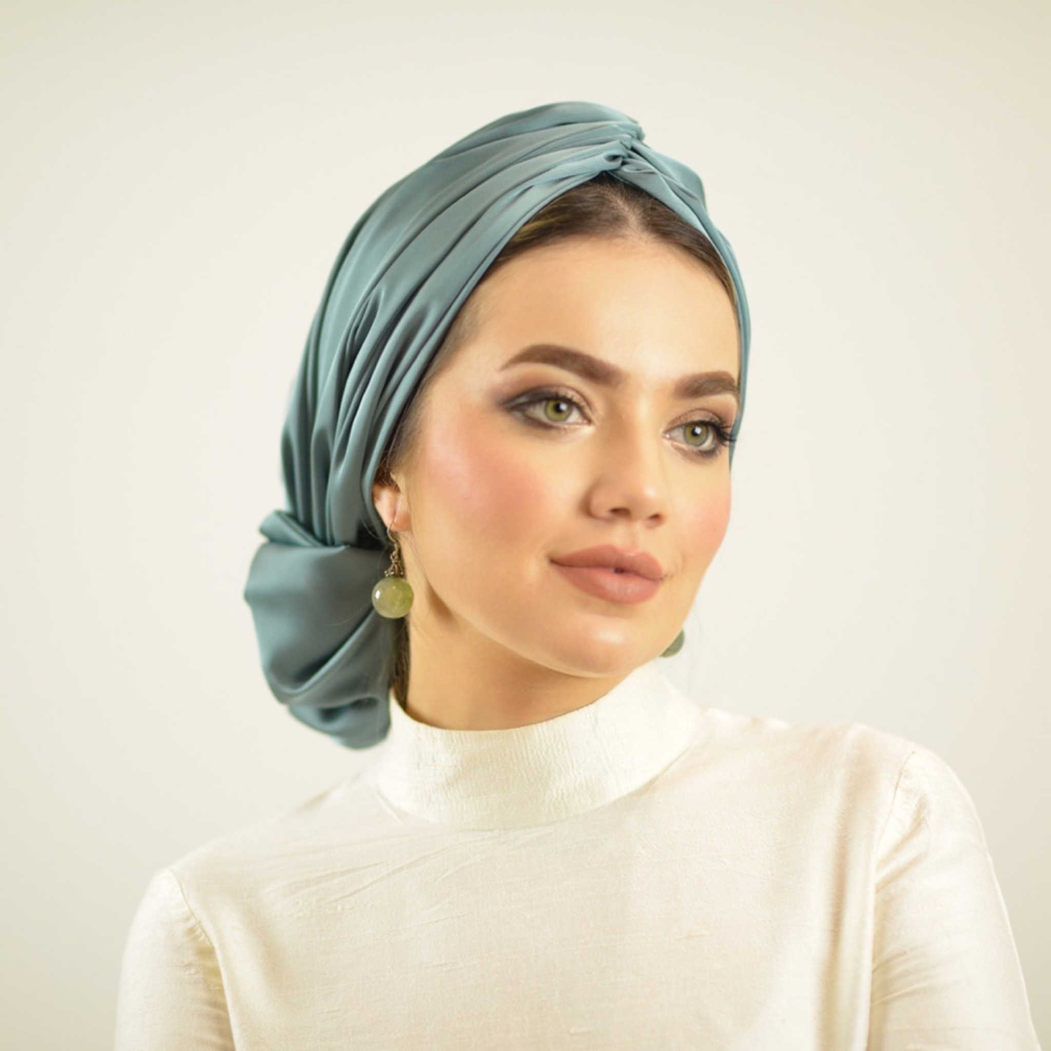 Abu Dabi Hazır Bone - Likralı Saten Kumaş - Siyah - BitterColors