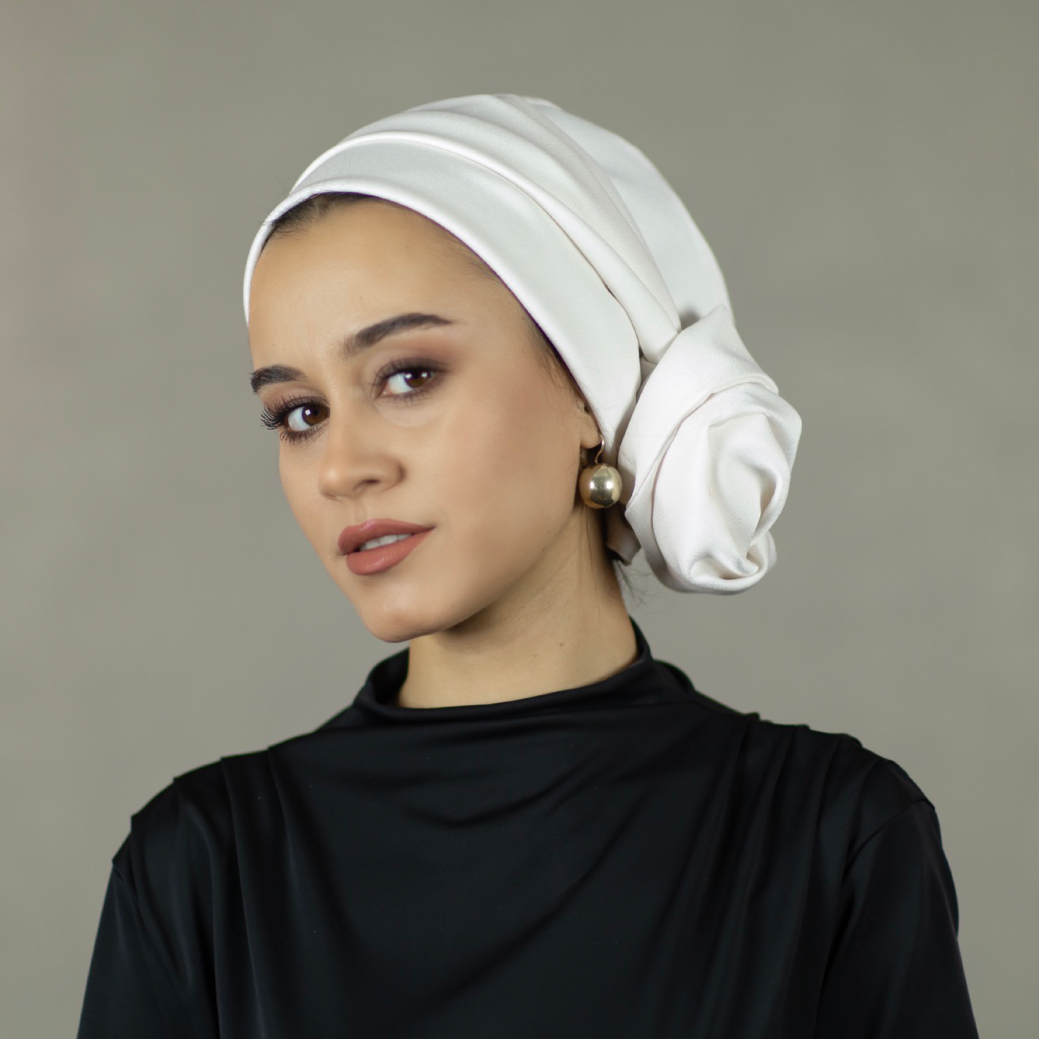 Dubai Krep Saten Bone - Bağlamalı Bone - BitterColors