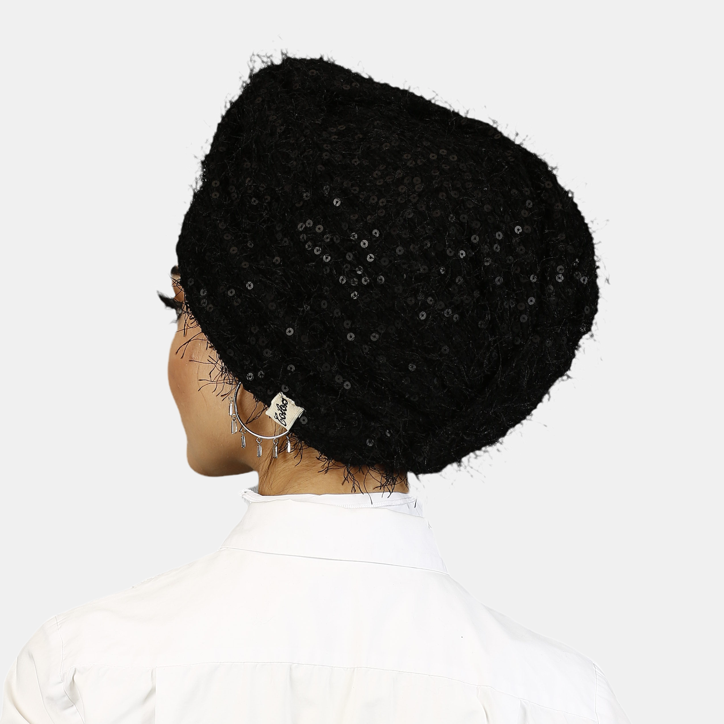 Püskül İpli Örme Bone - Siyah Renk - Pulpayet Kumaş - BitterColors