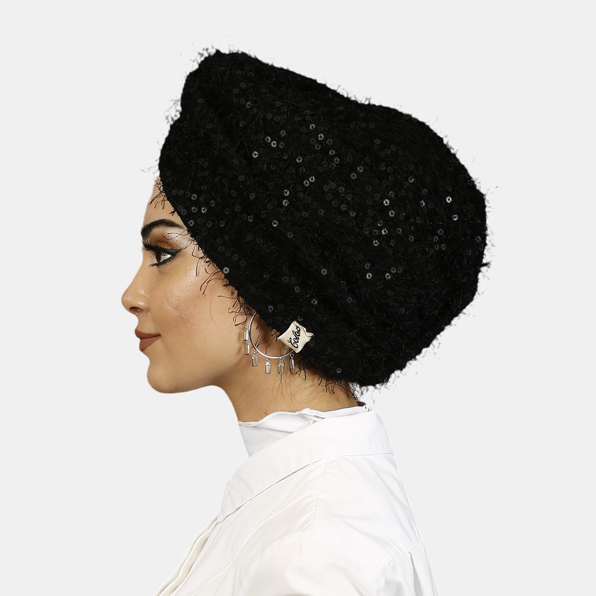 Püskül İpli Örme Bone - Siyah Renk - Pulpayet Kumaş - BitterColors