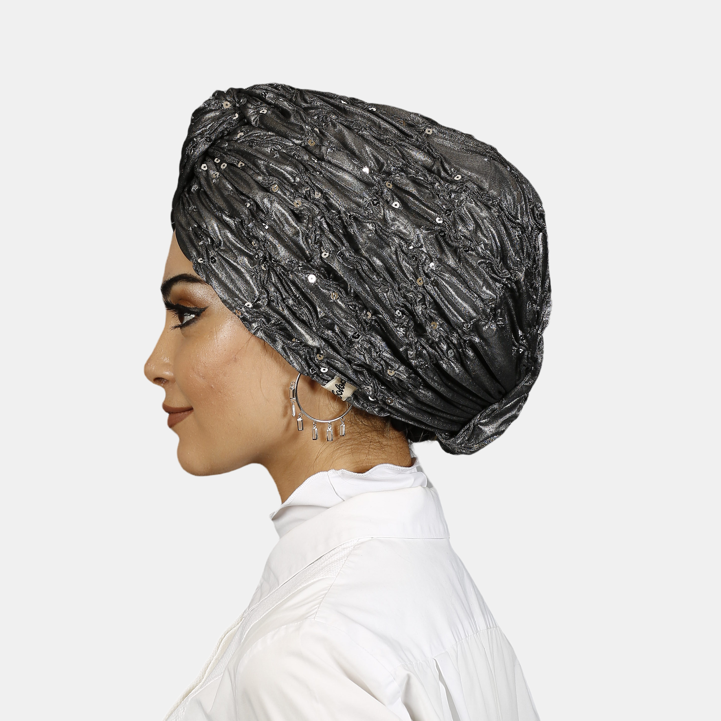 Burgulu Şık Bone - Parlak Kumaş - Gümüş Rengi - BitterColors