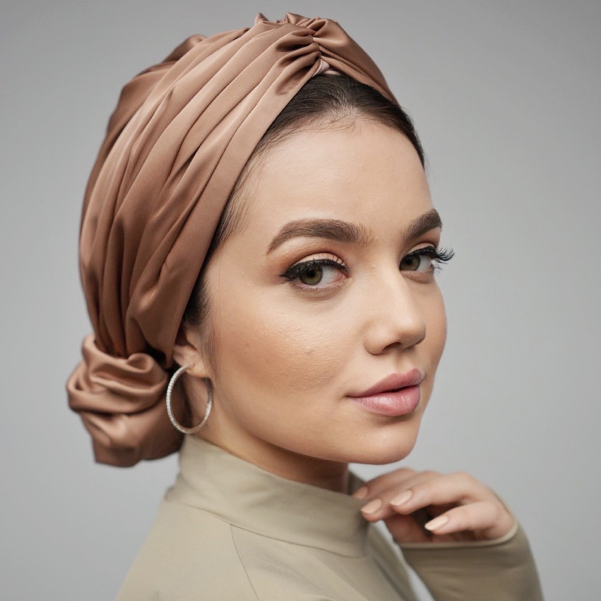 Abu Dabi Hazır Bone - Likralı Saten Kumaş - Siyah - BitterColors