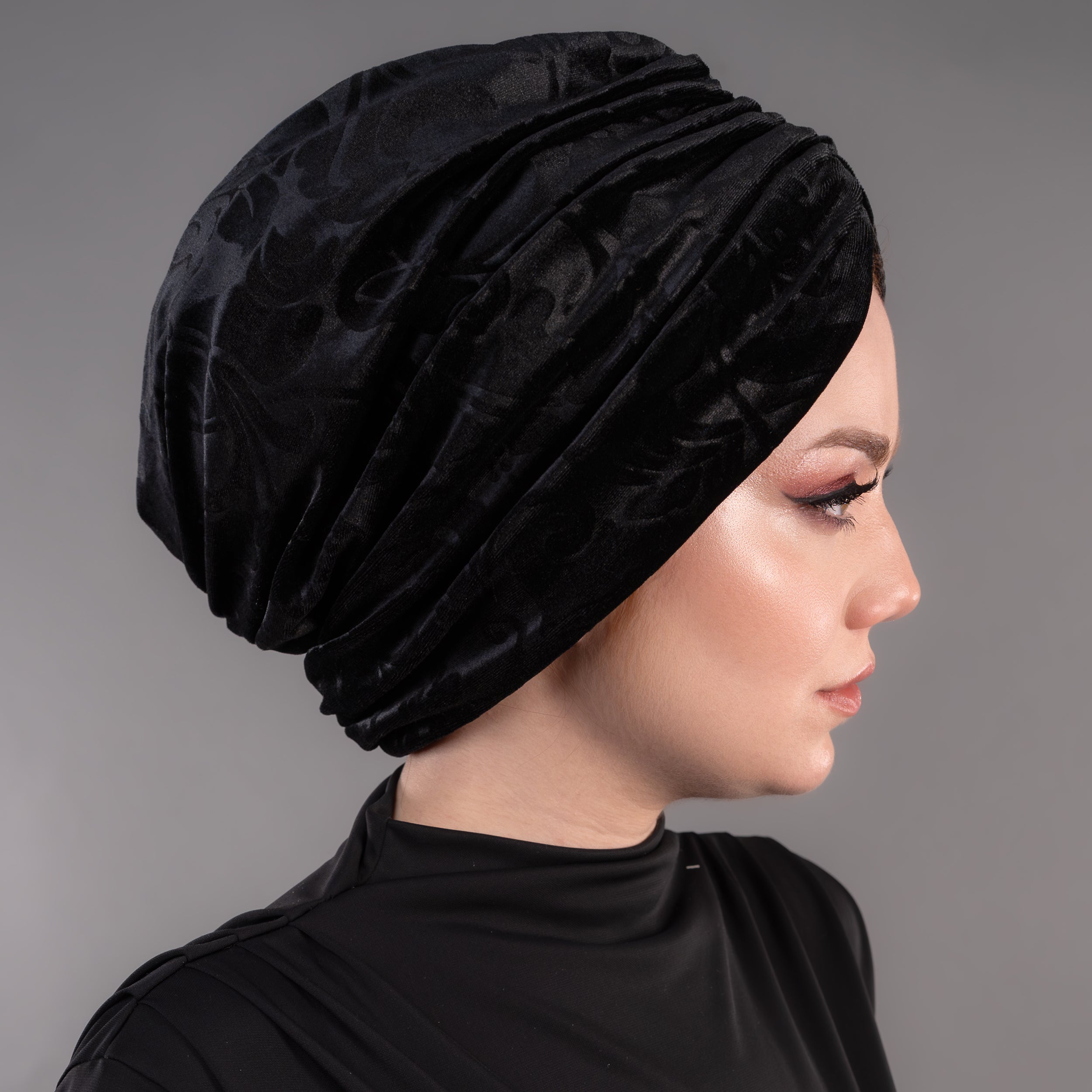 Büzgülü Çiçek Desenli Kadife Bone - Esnek Kadife Kumaş - Çift Taraflı - Bitter Çiçekli - BitterColors