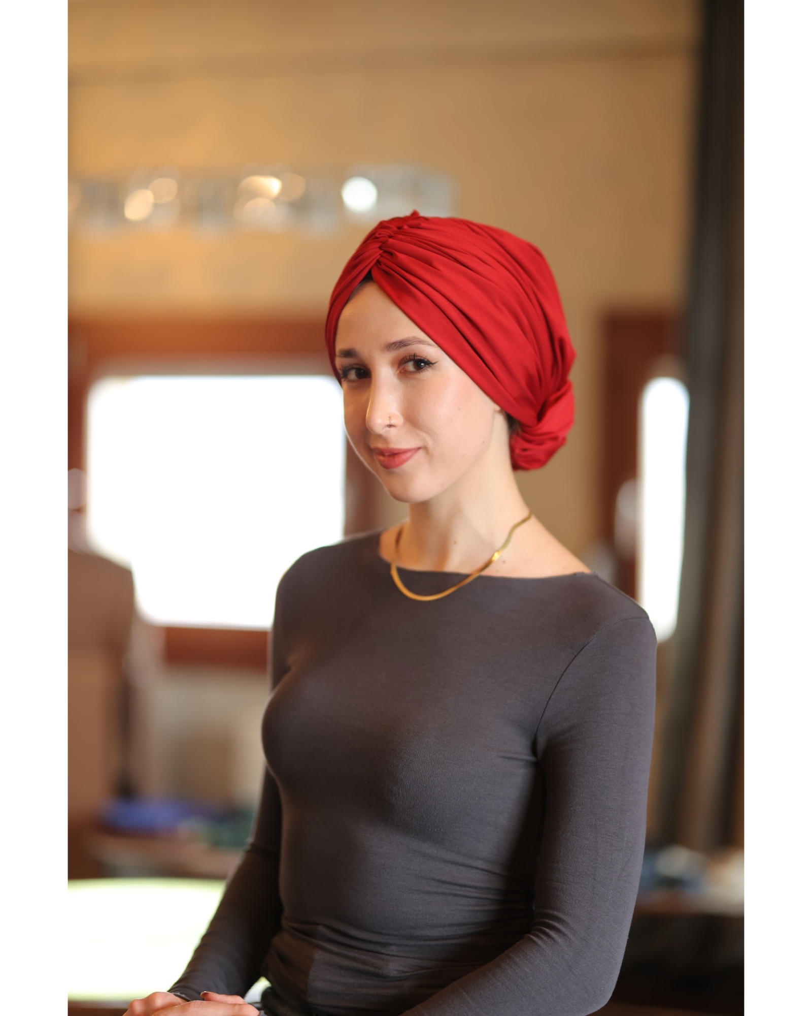 Esra Tokelli Büzgülü Bone
