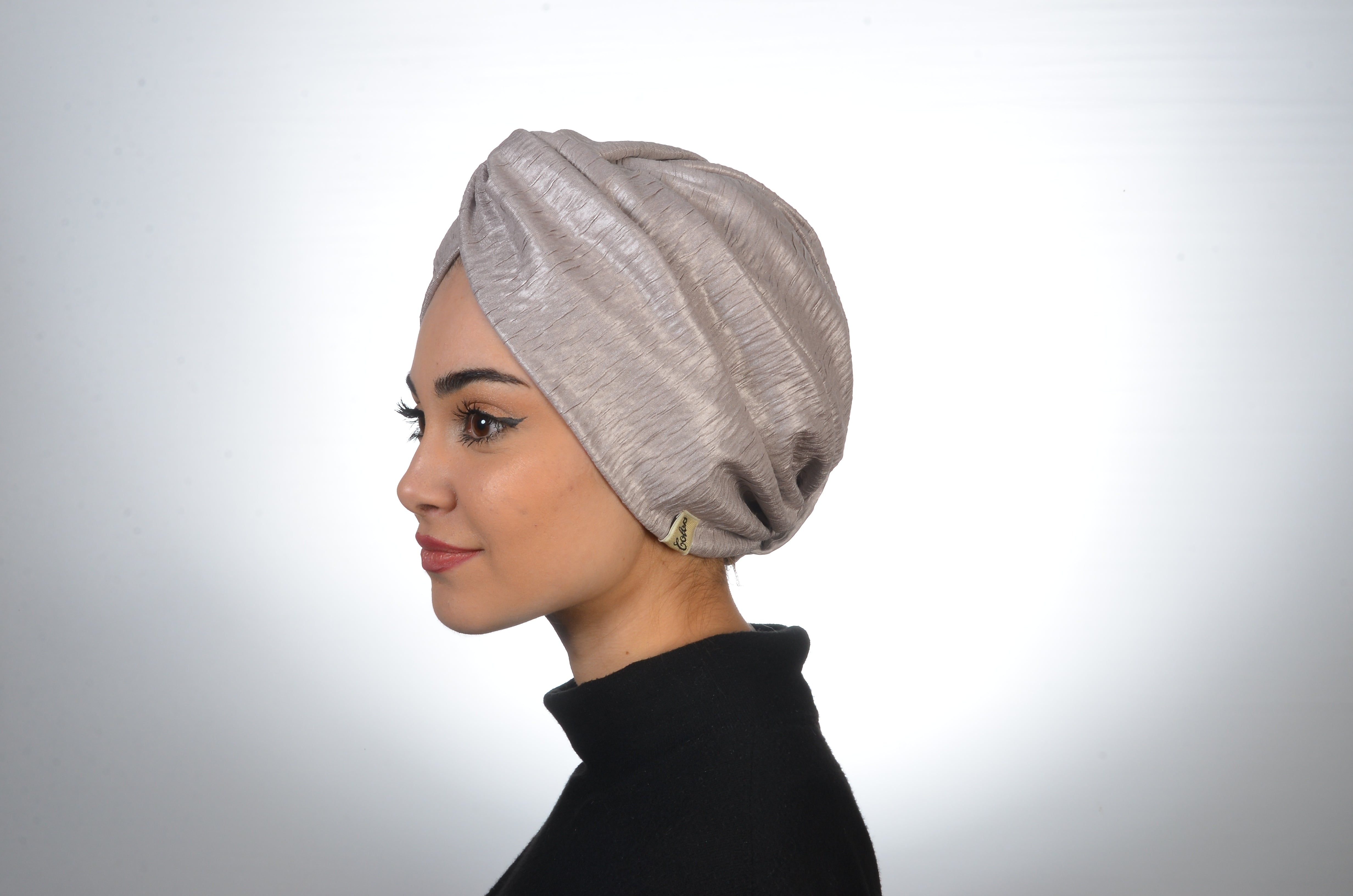 Twisted Crinkle Mink Vizon Renkli El Yapımı Şık Bone