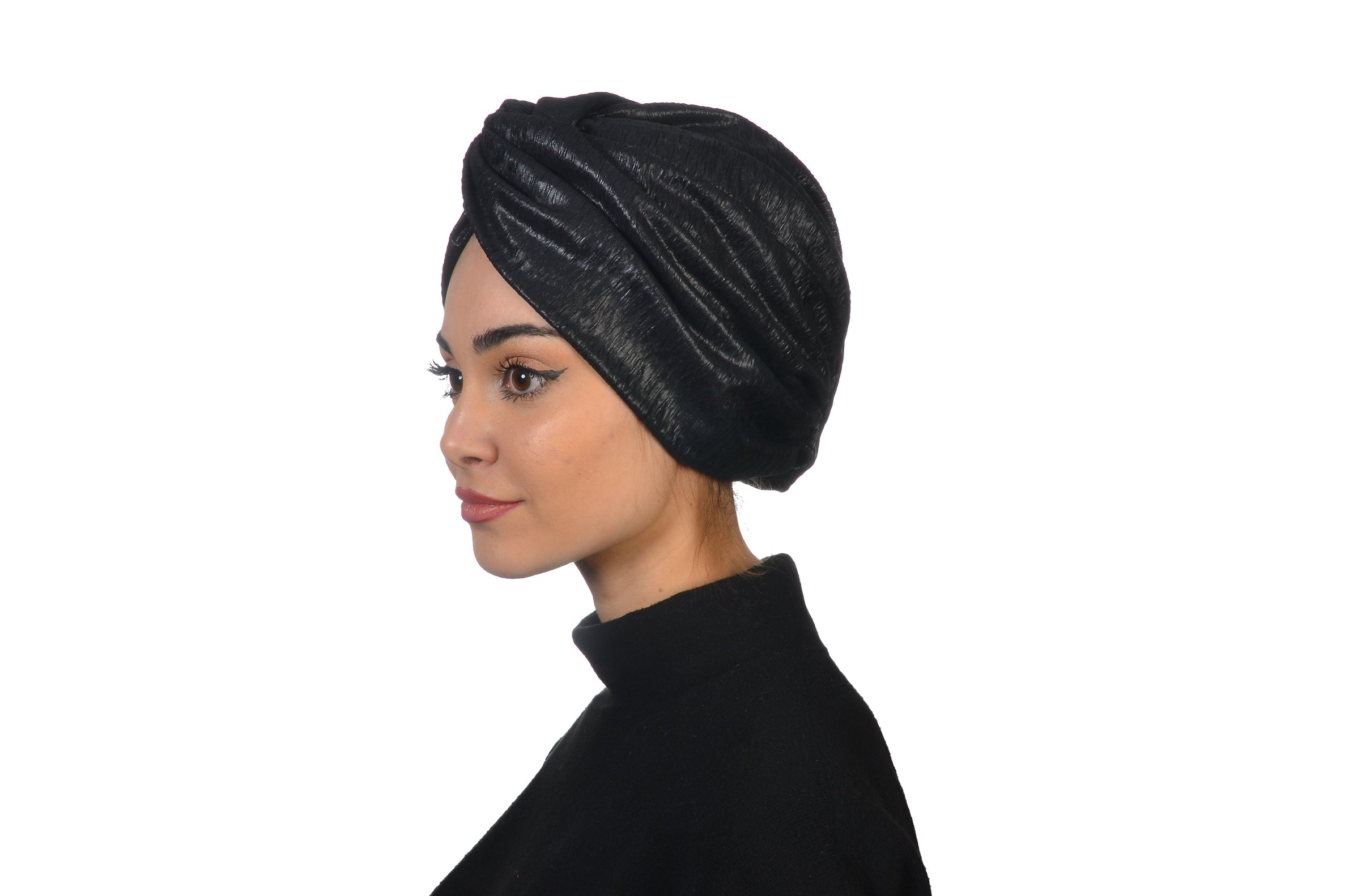 Twisted Crinkle Black Siyah Renkli Esnek Kumaşlı El Yapımı Bone