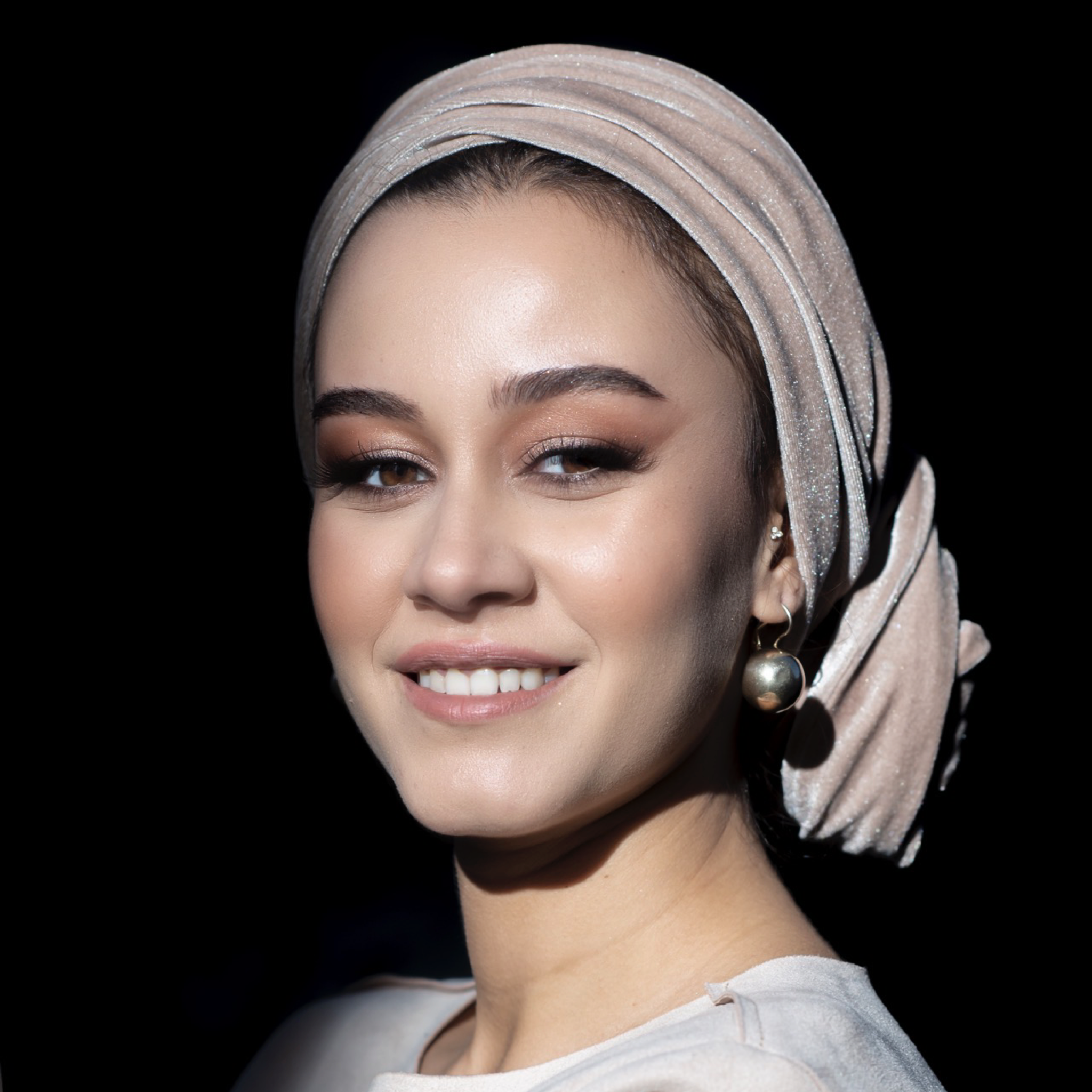 Dubai Kadife Bone / Dubai Velvet Turban