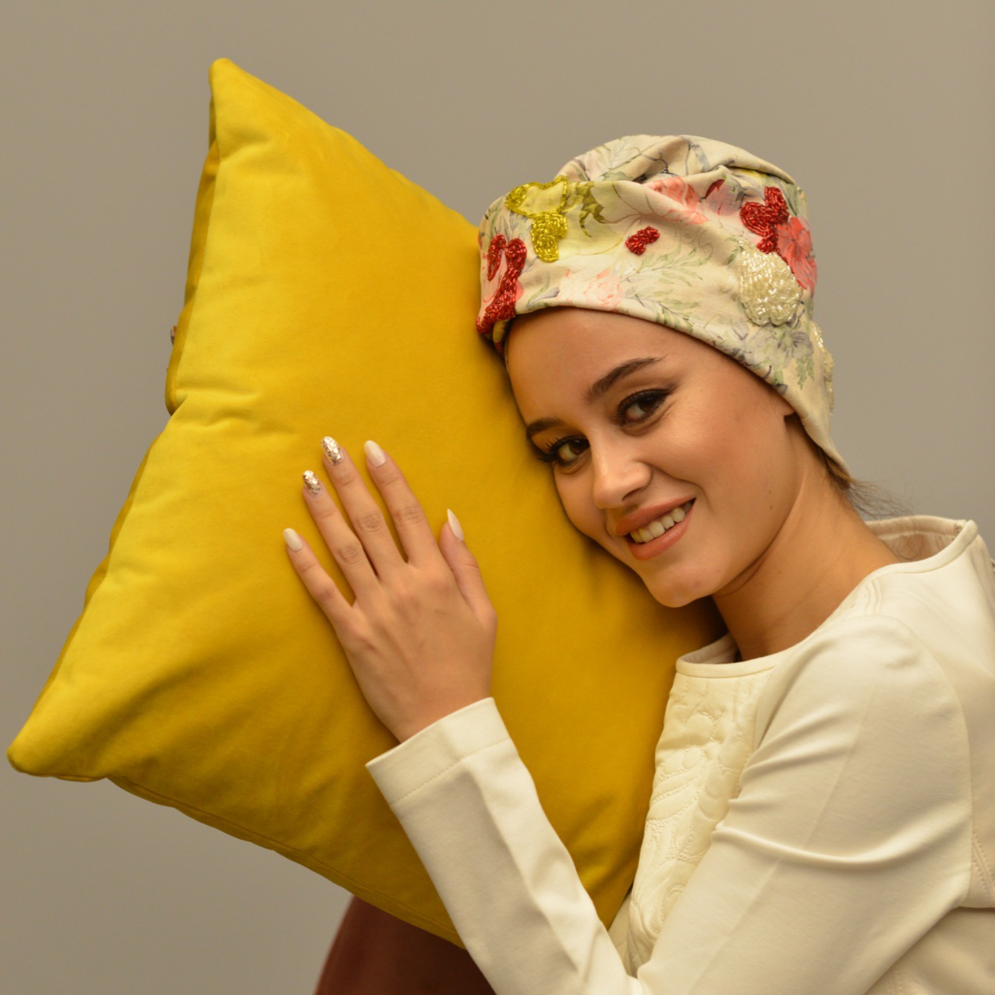 Paris El Yapımı Boncuk İşi Bone / Paris Handmade  Beaded Turban